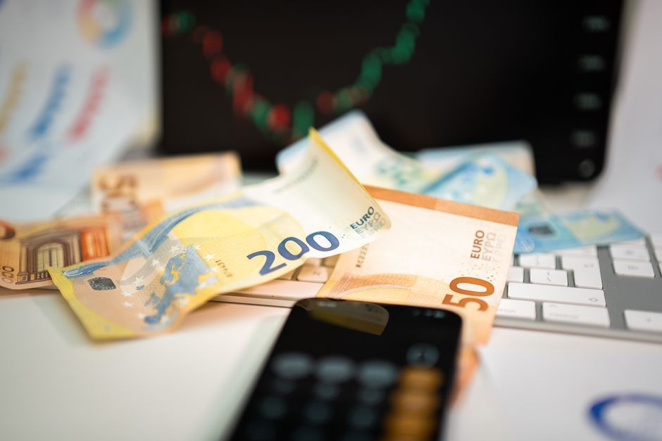 TVA vente à distance : seuil de 10 000€ et taux UE 2026